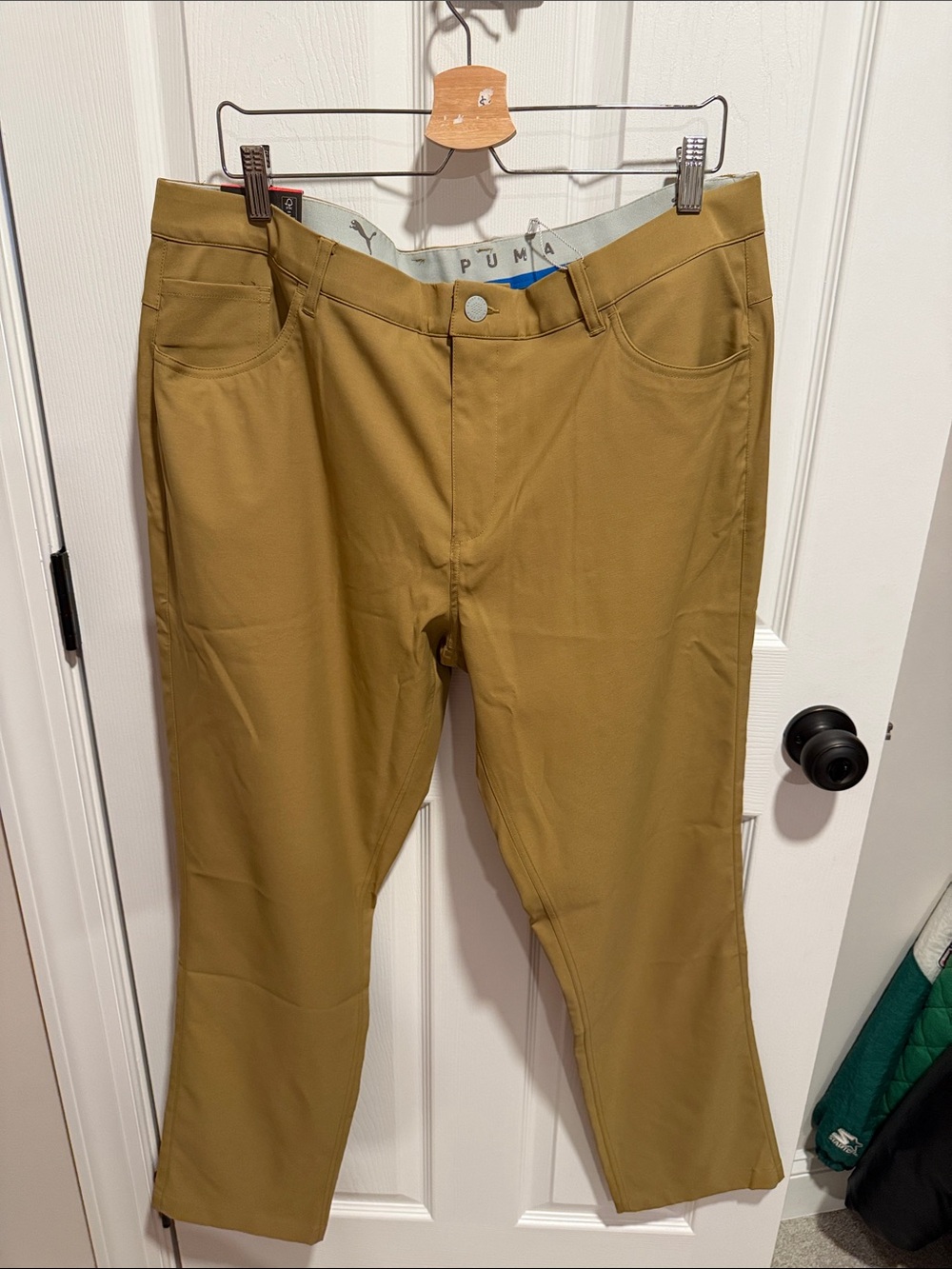 Puma Men's Chino-Style Stretch Pants in Olive